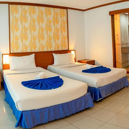 Rattana Beach Hotel By Shanaya Karon Extérieur photo