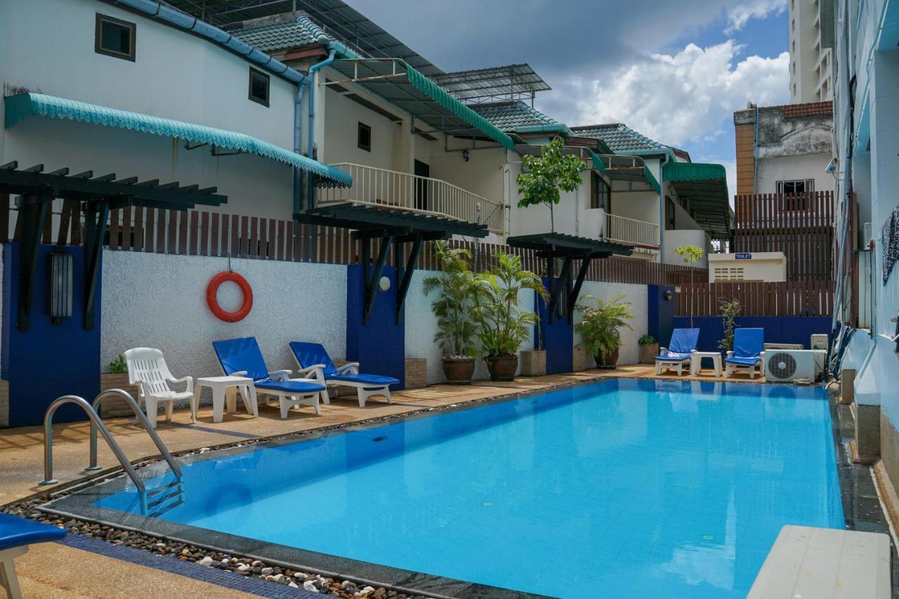 Rattana Beach Hotel By Shanaya Karon Extérieur photo